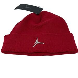 NWT Jordan Boys Jumpman Logo Cuffed 3D Beanie Youth 8-20 Gym Red